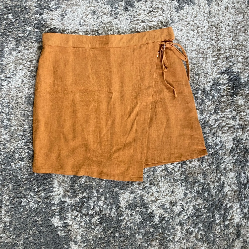 A New Day  Linen Blend Skirt ; NWT !
